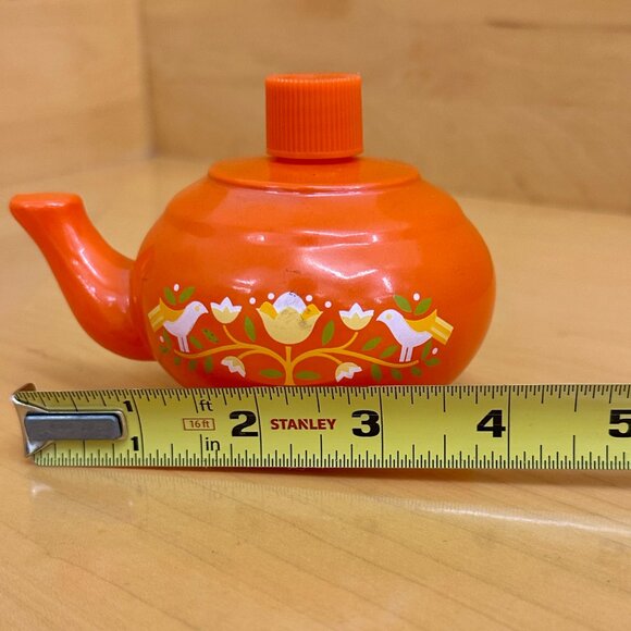 vintage Avon "Little Dutch Kettle" bath foam soap bottle - Picture 5 of 6